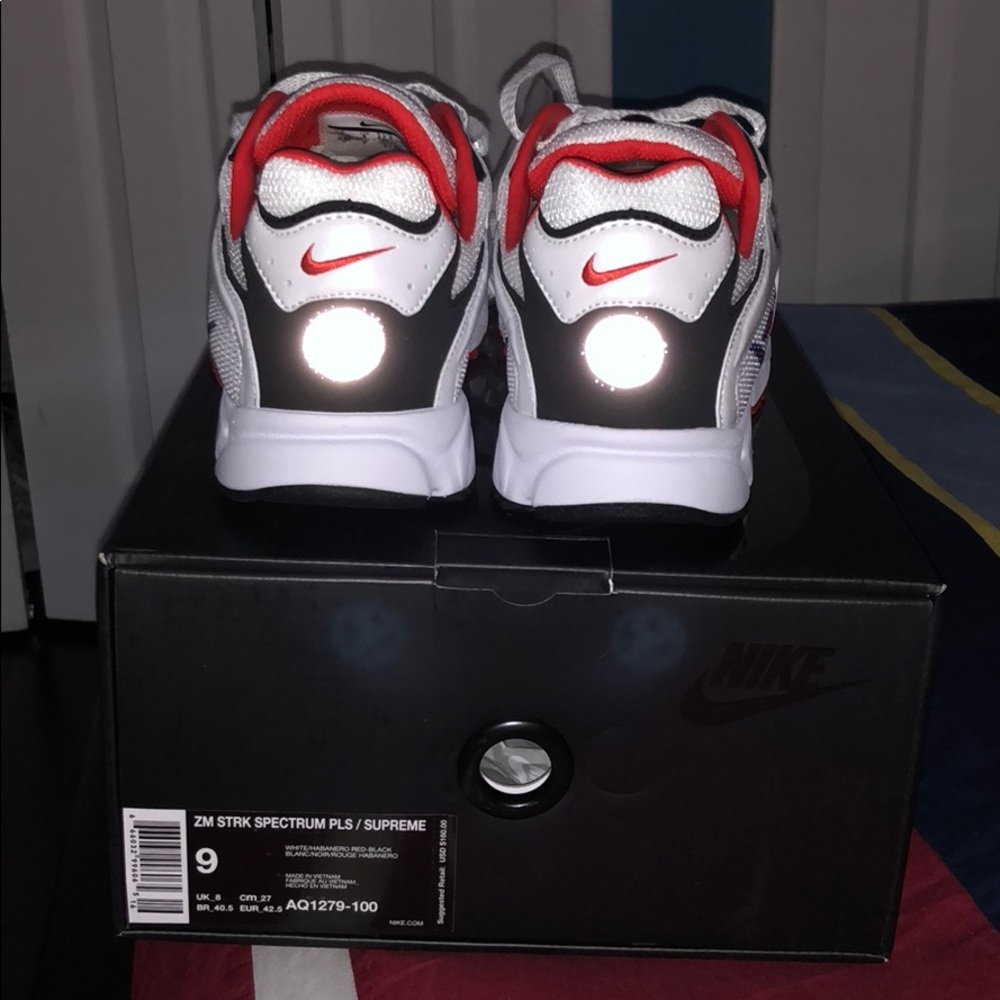 Nike Supreme Zoom Spectrum Plus